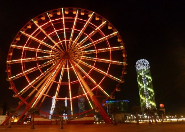 Ferris-Wheel-Alphabet-Tower-728x521
